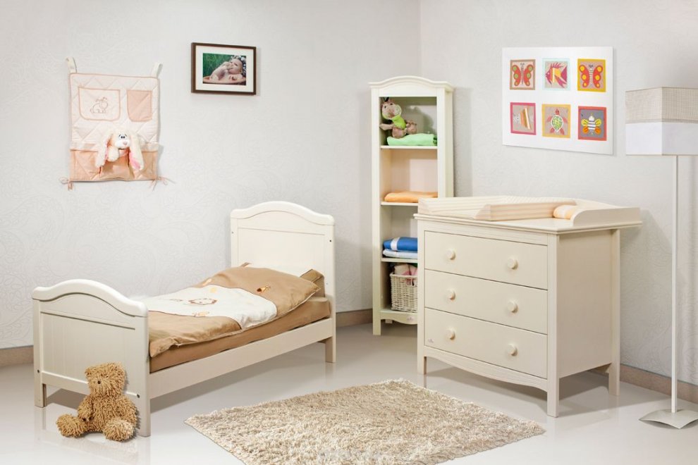 Комод Slovenia ivory