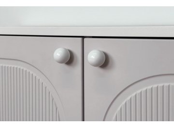 Тумба Милана