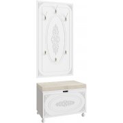 белое дерево