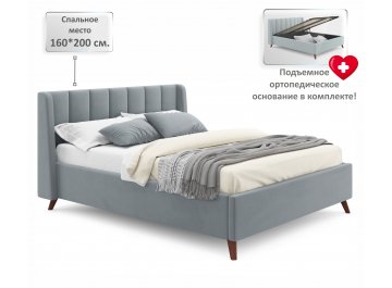 Двуспальная кровать Betsi