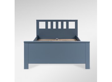 Двуспальная кровать Сага