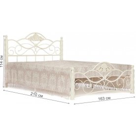 Двуспальная кровать Canzona