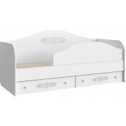 белое дерево