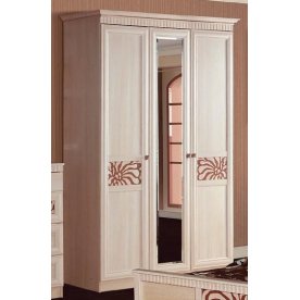 Шкаф трёхдверный Инна 625