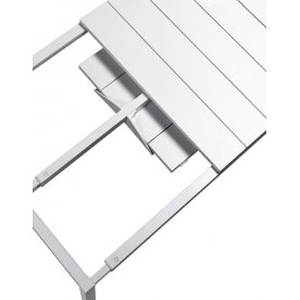 Пластиковый стол 003/4825300000