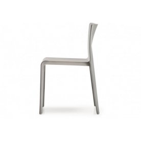 Пластиковый стул Volt