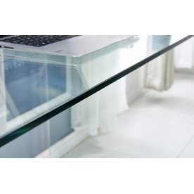 Компьютерный стол Adelino