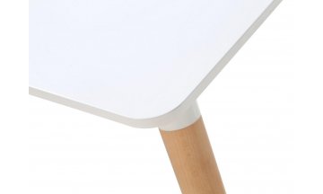 Деревянный стол Сьюзен