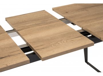 Деревянный стол Кхал