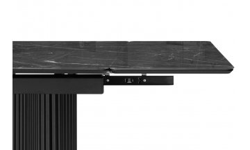 Стеклянный стол Мален