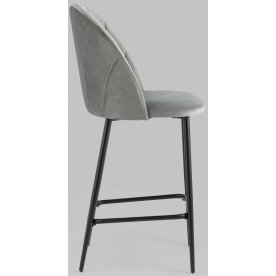 Полубарный стул Закур