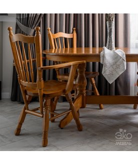 Деревянный стул Гранд с подлокотниками