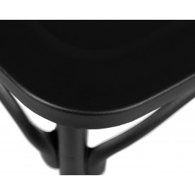 Пластиковый стул Dobrin Zilan