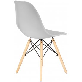 Пластиковый стул Dsw