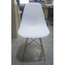 Стул Eames PC-015