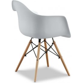 Пластиковый стул Августа