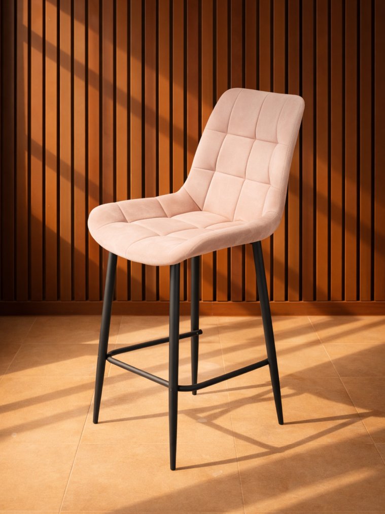 Полубарный стул Челси бежевый (zd 210) / черный