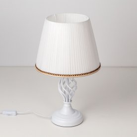 Настольная лампа Вена CL402800