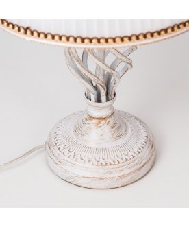 Настольная лампа Вена CL402820