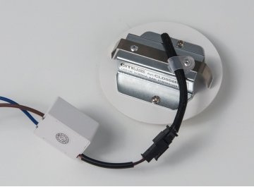 Встраиваемый светильник Скалли CLD006R0