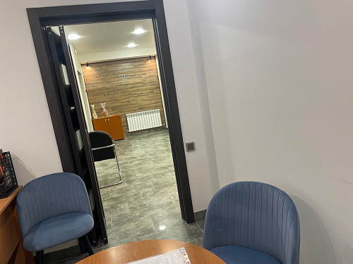 Стул на металлокаркасе Gabi 1 light blue / black / gold фото покупателя 709