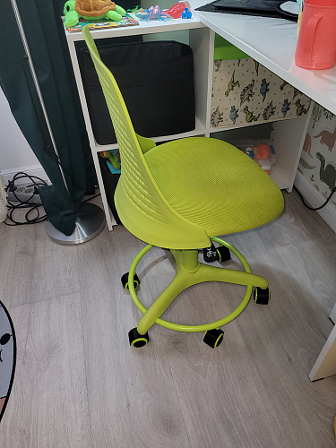 Компьютерное кресло Kiddy салатовое ткань (сетка) фото покупателя 30