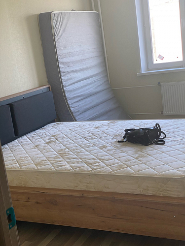 Двуспальная кровать Клауд 160х200 парящая дуб крафт золотой / антрацит фото покупателя 114