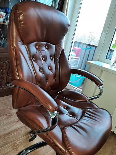 Компьютерное кресло Rich коричневое фото покупателя 14