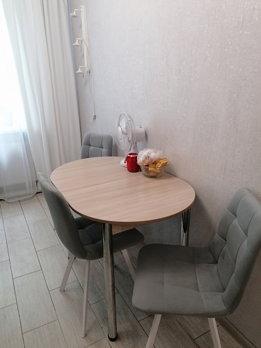 Стул на металлокаркасе Чилли К светло-серый велюр / черный каркас фото покупателя 311