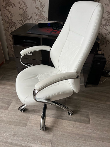 Компьютерное кресло Aragon белое фото покупателя 157