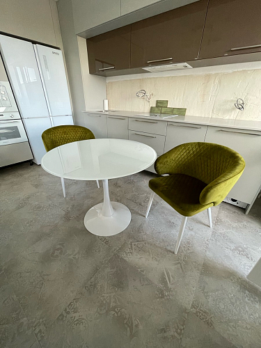 Стеклянный стол Tulip 90 black glass фото покупателя 42