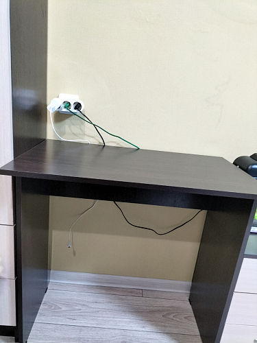 Стол письменный Kiwi белый - Уцененный экземпляр фото покупателя 31