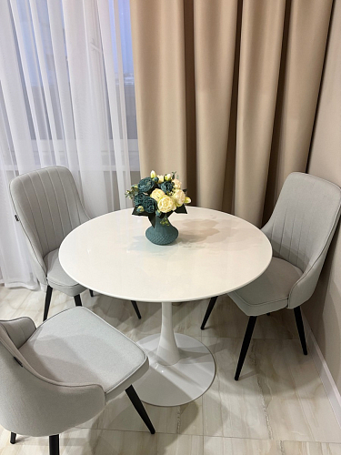 Стеклянный стол Tulip 90 black glass фото покупателя 33