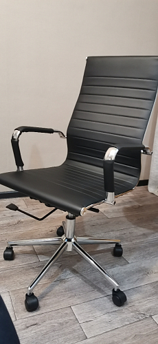 Компьютерное кресло Reus черная сетка / хром фото покупателя 56