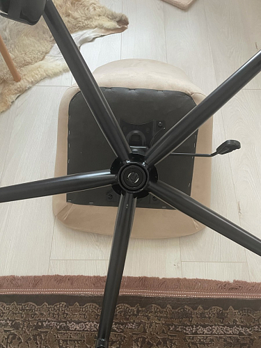 Компьютерное кресло Честер темно-серый / золото  - Уцененный экземпляр фото покупателя 68