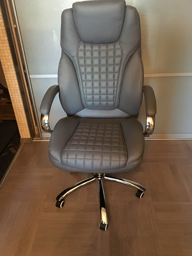 Компьютерное кресло Herd темно-бежевое фото покупателя 83