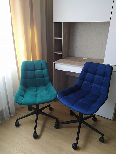 Компьютерное кресло Честер темно-серый велюр velutto 32 / белый фото покупателя 39