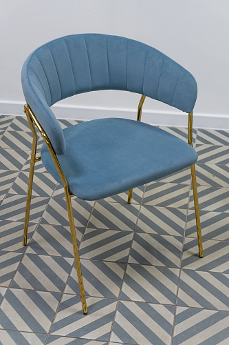 Стул на металлокаркасе Kamelia 1 dark blue / gold из шоурума 2