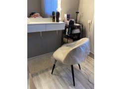 Стул на металлокаркасе Gabi 1 бежевый / черный с серебряными наконечниками фото покупателя 756