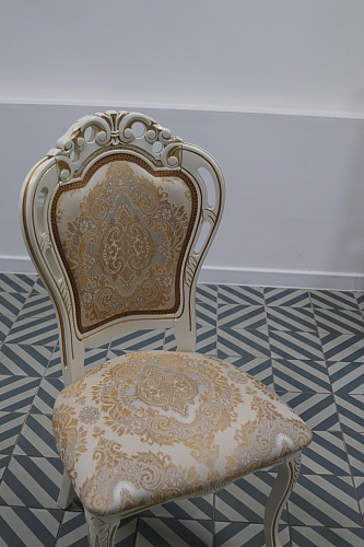 Кресло Bronte молочный с патиной из шоурума 5