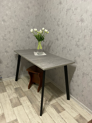 Стол Тринити Лофт 120 32 мм бетон / черный матовый фото покупателя 294