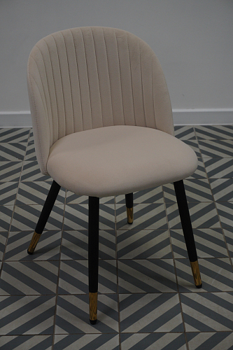 Стул на металлокаркасе Gabi latte / gold / black из шоурума 2