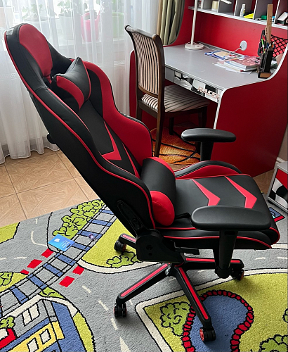 Компьютерное кресло Racer черное / голубое фото покупателя 85