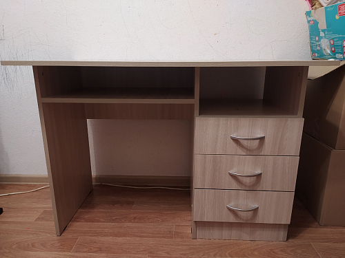 Стол письменный Бриз МДФ волна лайм / ясень светлый фото покупателя 137