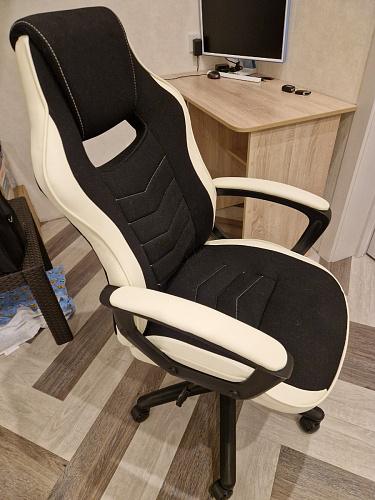 Компьютерное кресло Gamer черное / бежевое фото покупателя 60