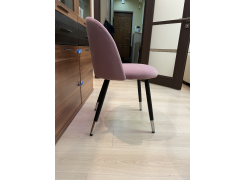 Стул на металлокаркасе Gabi 1 бежевый / черный с серебряными наконечниками фото покупателя 900