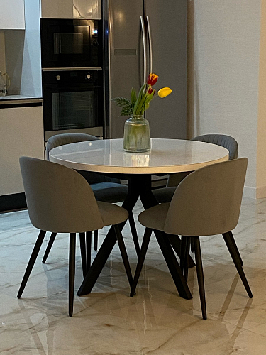 Стул на металлокаркасе Gabi latte / gold / black фото покупателя 496