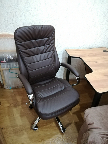 Компьютерное кресло Tomar коричневое фото покупателя 34