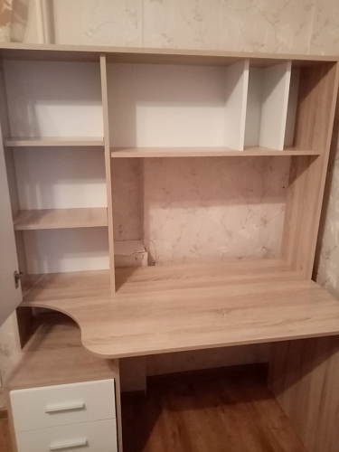 Стол компьютерный КСТ-16 бетон / белый фото покупателя 68