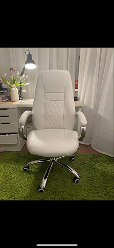 Компьютерное кресло Aragon белое фото покупателя 55